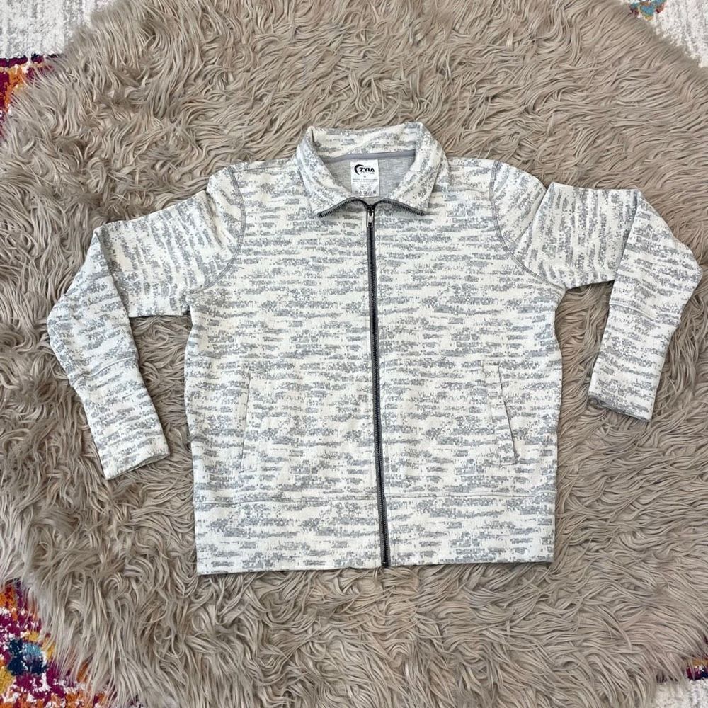 Zyia zippered jacket medium